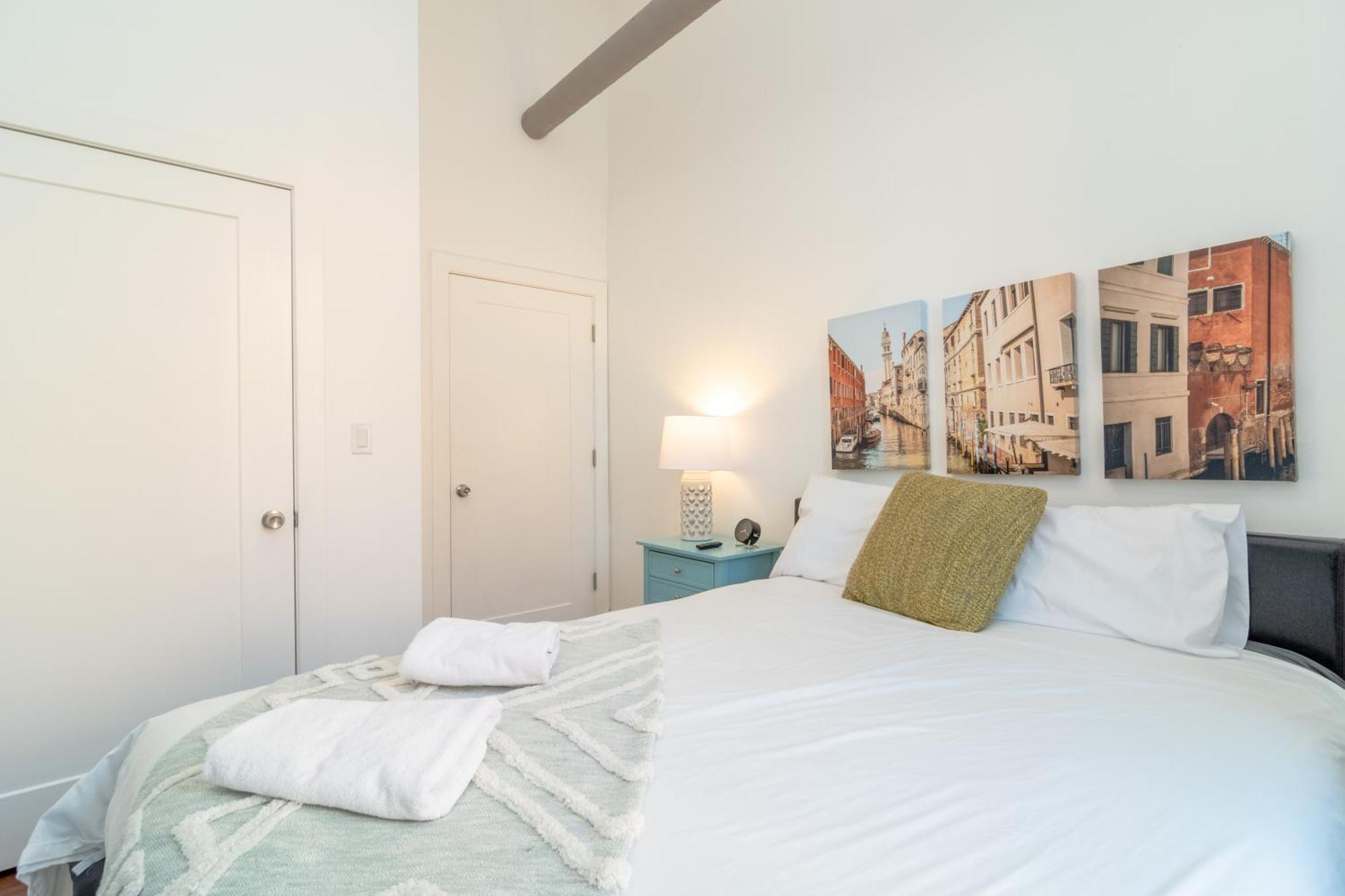 Mccormick Place 3Br-2Ba With Optional Parking - Sleeps 8 Chicago Zewnętrze zdjęcie